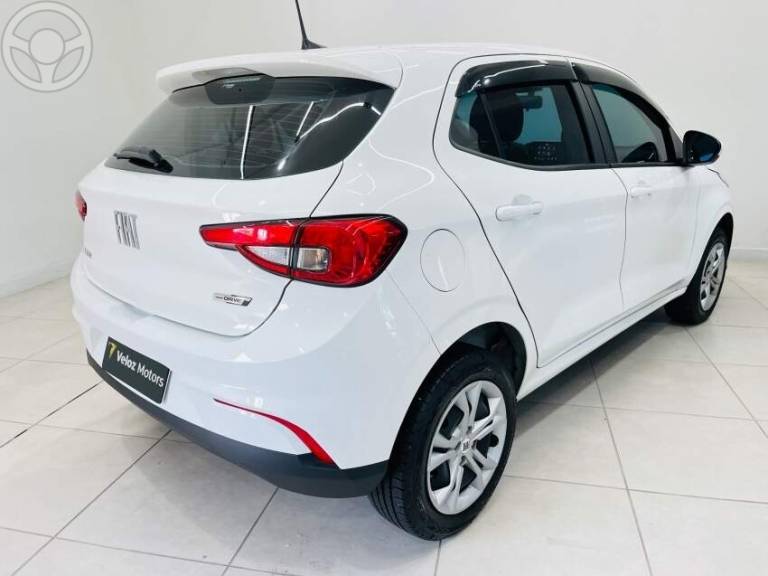 FIAT - ARGO 1.0 FIREFLY FLEX DRIVE MANUAL - 2023/2023 - BRANCA - R$ 65.900,00