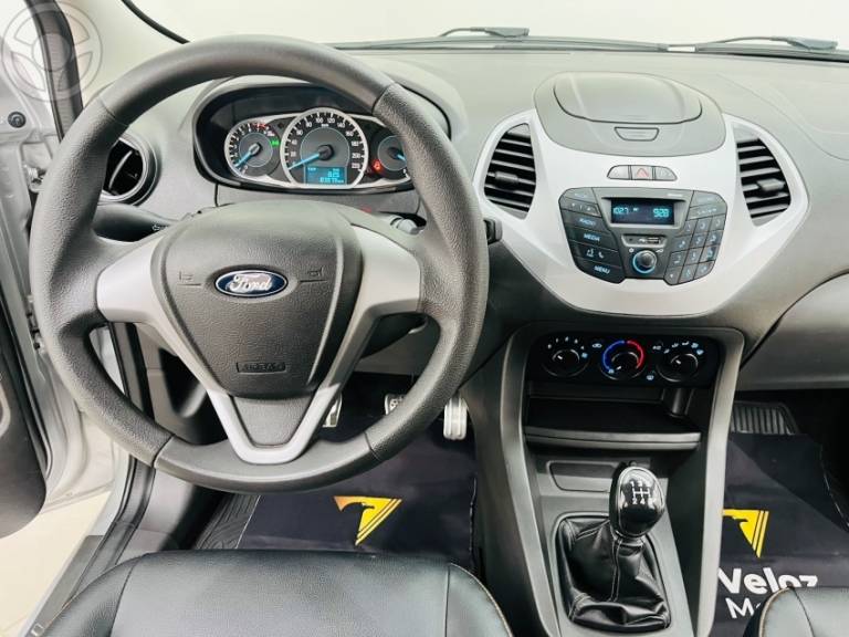 FORD - KA 1.5 TRAIL 16V FLEX 4P MANUAL - 2018/2018 - PRATA - R$ 49.500,00