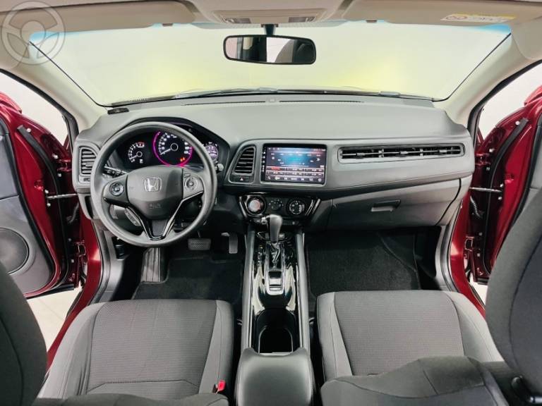 HONDA - HR-V 1.8 16V FLEX LX 4P AUTOMÁTICO - 2018/2019 - VERMELHA - R$ 99.990,00