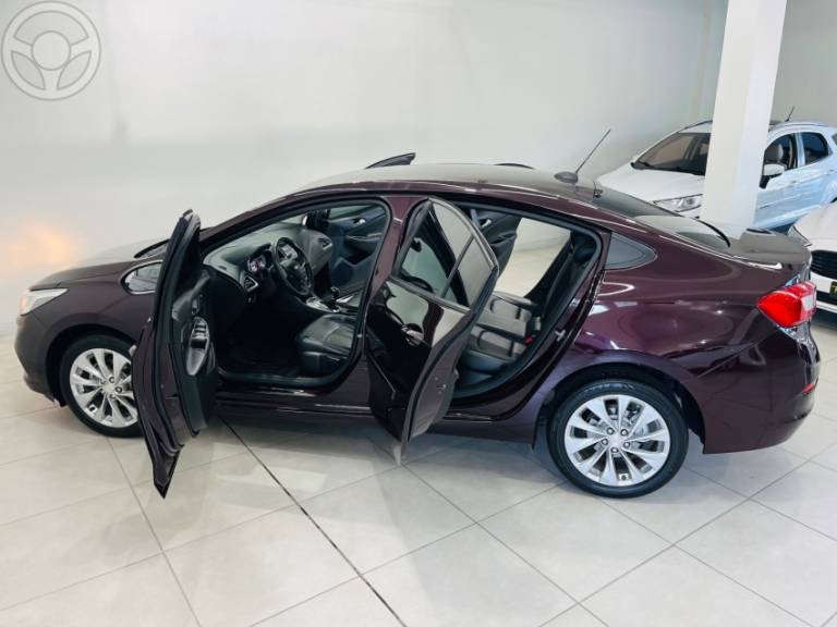 CHEVROLET - CRUZE 1.4 TURBO LT 16V FLEX 4P AUTOMÁTICO - 2017/2017 - VERMELHA - R$ 83.900,00