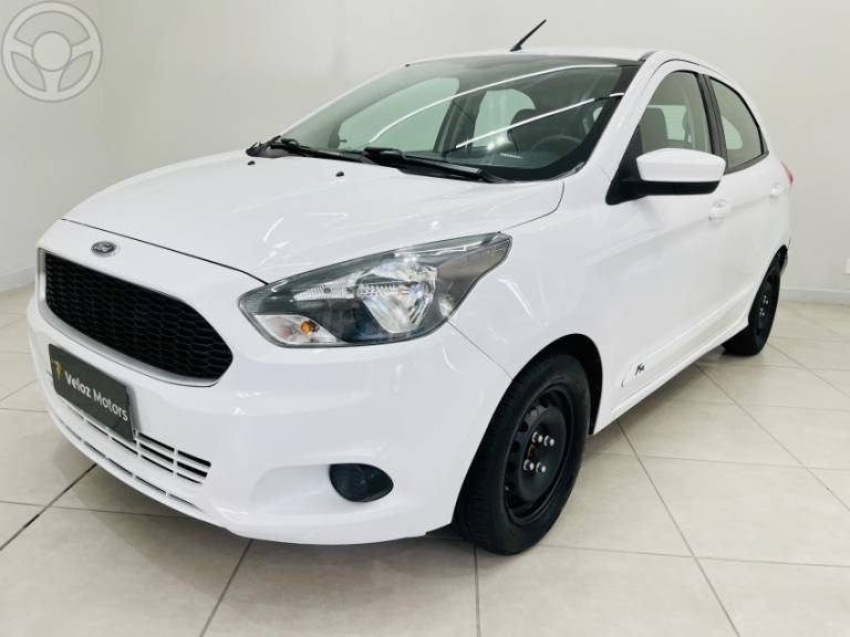 FORD - KA 1.0 SE 12V FLEX 4P MANUAL - 2015/2015 - BRANCA - R$ 40.900,00