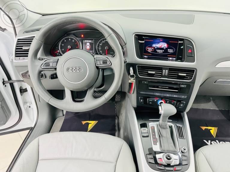 AUDI - Q5 2.0 TFSI AMBIENTE 16V 225CV 4P AUTOMÁTICO - 2015/2016 - BRANCA - R$ 99.990,00