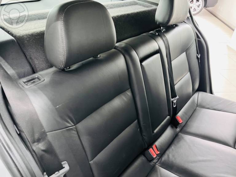 CHEVROLET - VECTRA 2.0 MPFI GT-X HATCH 8V FLEX 4P MANUAL - 2008/2009 - BRANCA - R$ 41.900,00