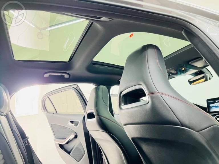 MERCEDES-BENZ - GLA 250 2.0 16V TURBO SPORT 4P AUTOMÁTICO - 2018/2018 - CINZA - R$ 157.900,00