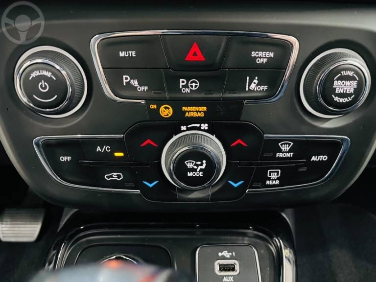 JEEP - COMPASS 2.0 16V DIESEL LIMITED 4X4 AUTOMÁTICO - 2020/2020 - PRATA - R$ 122.990,00