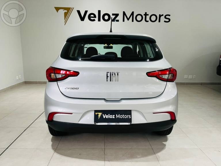 FIAT - ARGO 1.0 FIREFLY FLEX DRIVE MANUAL - 2019/2020 - PRATA - R$ 65.400,00