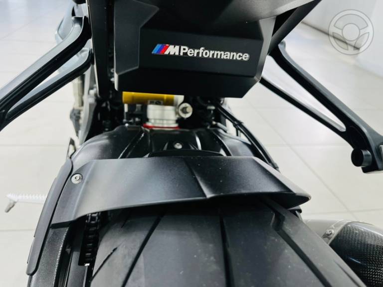 BMW - S 1000 RR - 2014/2015 - PRATA - R$ 69.990,00