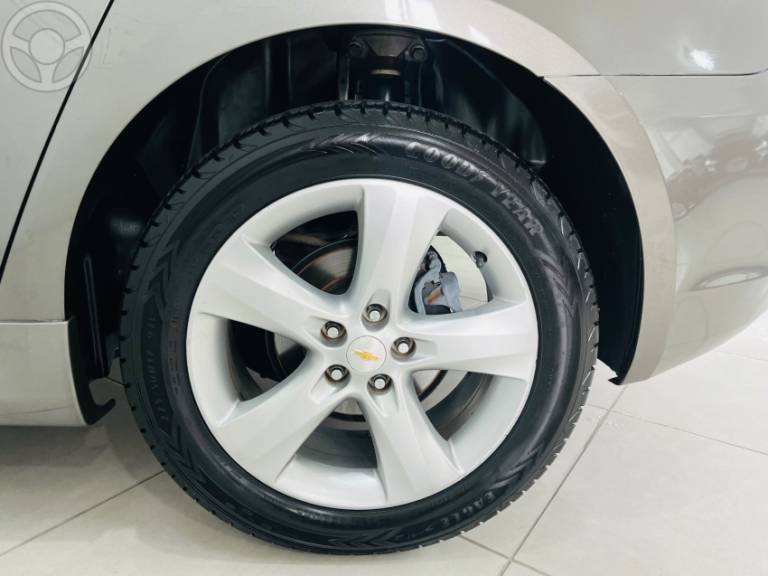CHEVROLET - CRUZE 1.8 LTZ SPORT6 16V FLEX 4P AUTOMÁTICO - 2014/2014 - CINZA - R$ 72.900,00
