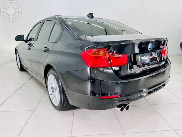 BMW - 328I 2.0 SPORT GP 16V ACTIVEFLEX 4P AUTOMÁTICO - 2013/2013 - PRETA - R$ 112.900,00