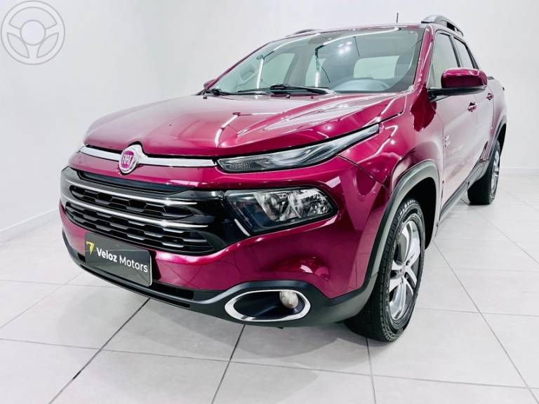 FIAT - TORO 2.4 16V FREEDOM ROAD TIGERSHARK FLEX 4P AUTOMÁTICO - 2018/2018 - VERMELHA - R$ 89.500,00