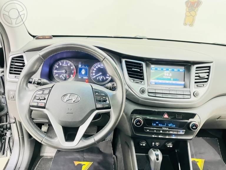 HYUNDAI - TUCSON 1.6 16V T-GDI GLS ECOSHIFT - 2018/2019 - CINZA - R$ 105.900,00