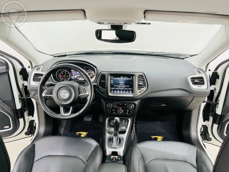 JEEP - COMPASS 2.0 16V DIESEL LONGITUDE 4X4 AUTOMÁTICO - 2019/2019 - BRANCA - R$ 114.900,00