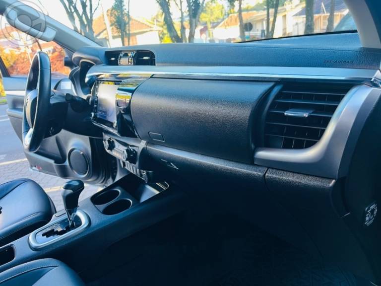 TOYOTA - HILUX 2.8 SRV 4X4 CD 16V DIESEL 4P AUTOMÁTICO - 2020/2020 - CINZA - R$ 205.000,00