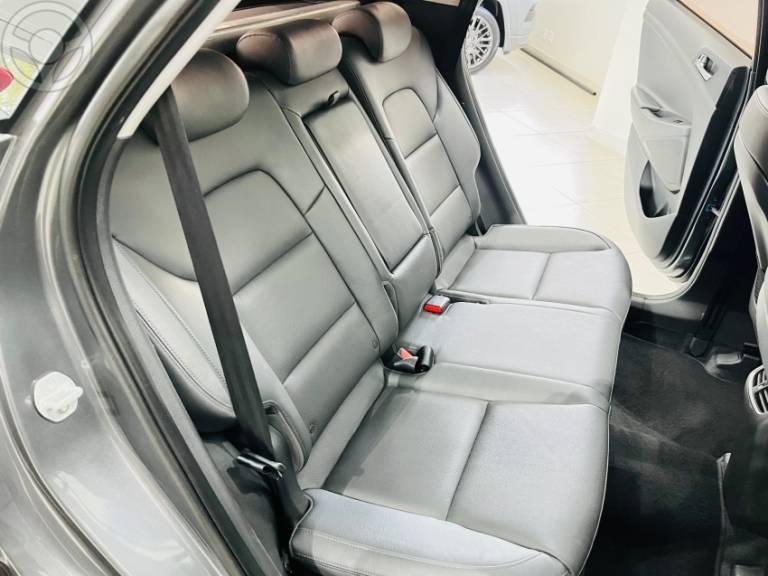 HYUNDAI - TUCSON 1.6 16V T-GDI GLS ECOSHIFT - 2018/2019 - CINZA - R$ 112.900,00