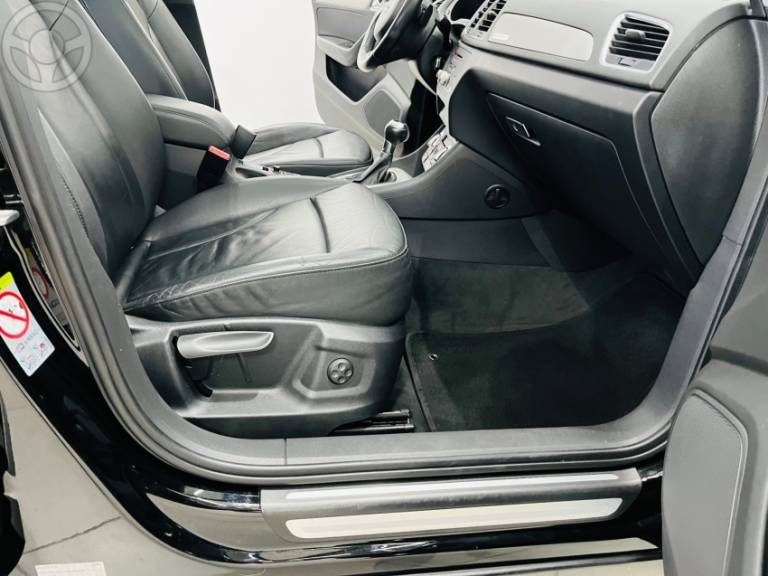 AUDI - Q3 2.0 TFSI QUATTRO 4P S TRONIC - 2014/2014 - PRETA - R$ 79.990,00