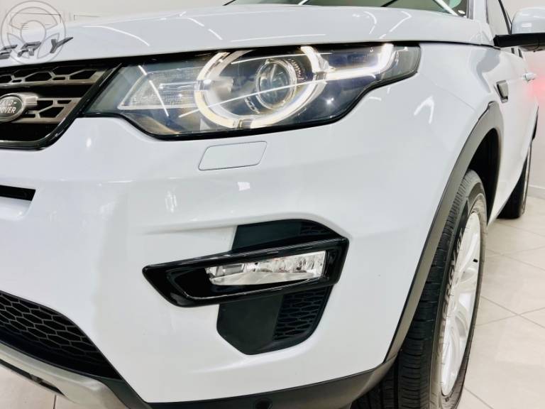 LAND ROVER - DISCOVERY SPORT 2.0 16V SI4 TURBO HSE 4P AUTOMÁTICO - 2015/2016 - BRANCA - R$ 109.900,00