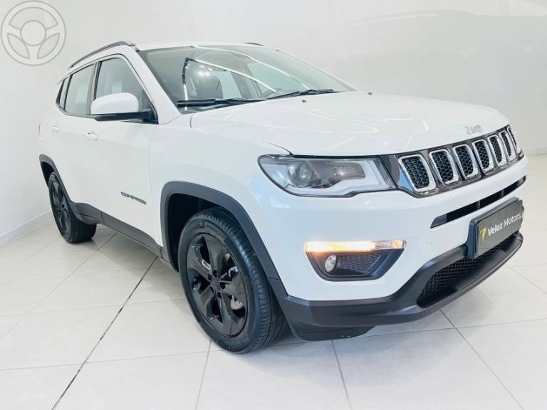 JEEP - COMPASS 2.0 16V FLEX LONGITUDE AUTOMÁTICO - 2017/2017 - BRANCA - R$ 94.990,00