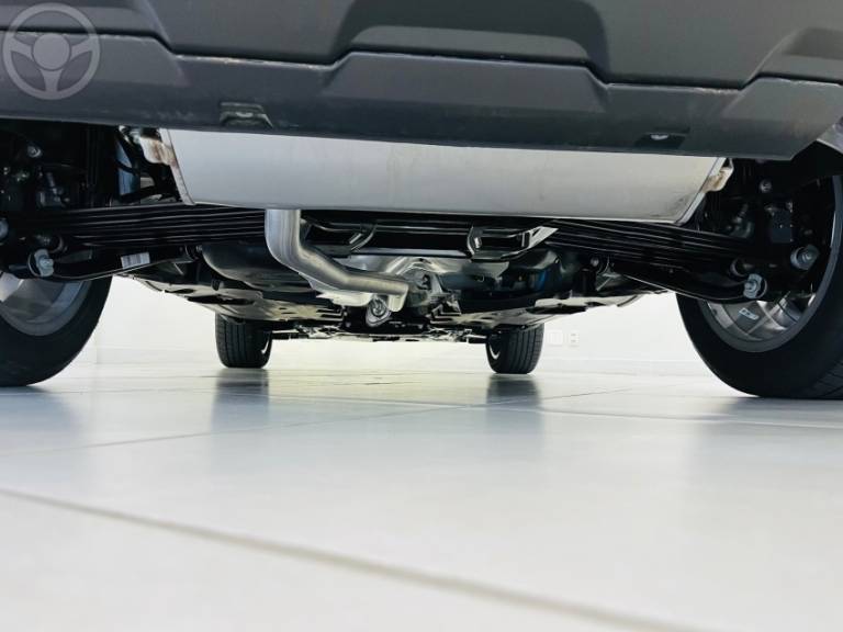 JEEP - RENEGADE 1.8 16V NIGHT EAGLE 4X2 FLEX 4P AUTOMÁTICO - 2024/2025 - CINZA - R$ 148.990,00