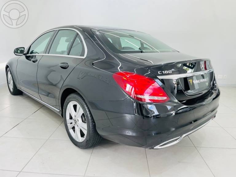 MERCEDES-BENZ - C 180 1.6 CGI AVANTGARDE 16V TURBO FLEX 4P AUTOMÁTICO - 2017/2018 - PRETA - R$ 124.900,00