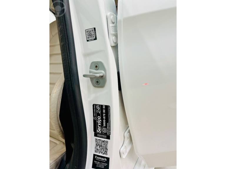 MERCEDES-BENZ - C 250 2.0 CGI SPORT TURBO 16V 4P AUTOMÁTICO - 2016/2016 - BRANCA - R$ 149.990,00