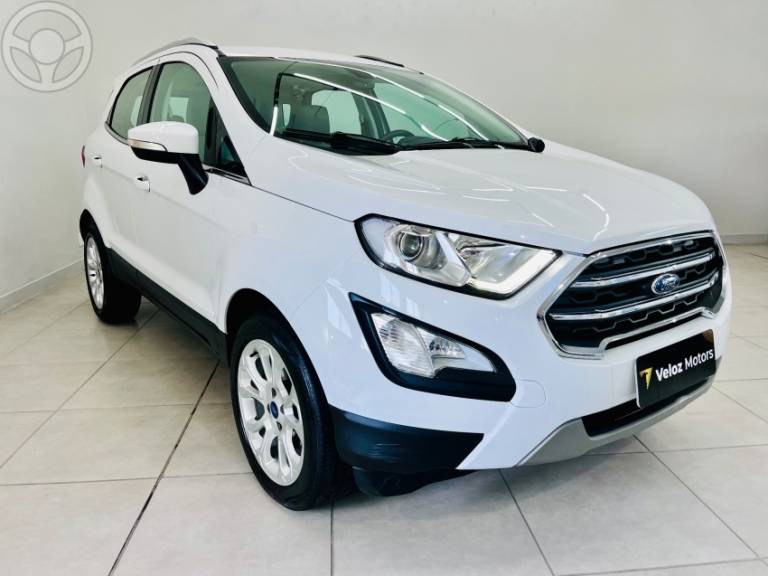 FORD - ECOSPORT 2.0 TITANIUM 16V FLEX 4P AUTOMÁTICO - 2017/2018 - BRANCA - R$ 83.500,00