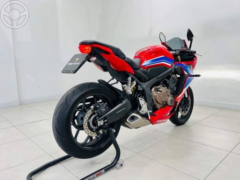 HONDA - CBR 650R - 2022/2022 - VERMELHA - R$ 55.900,00