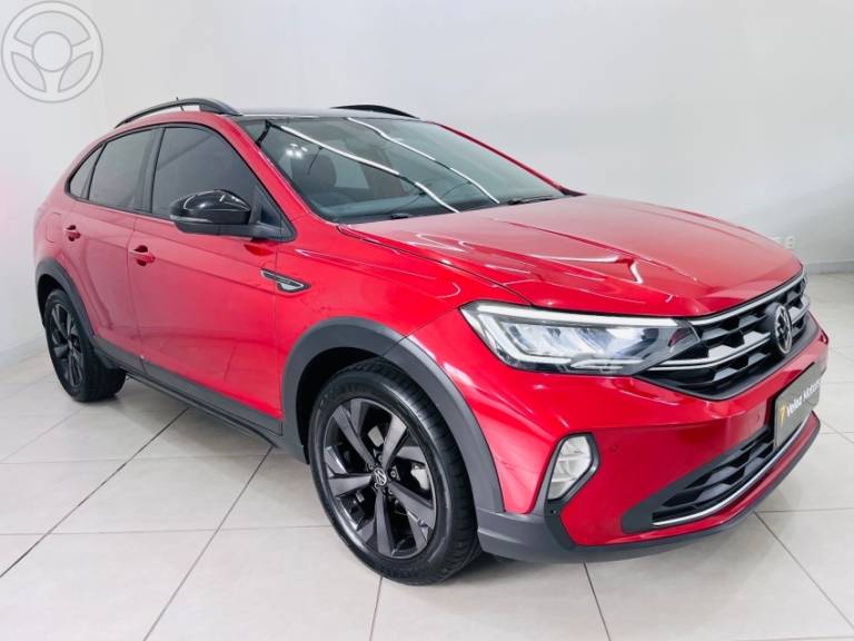 VOLKSWAGEN - NIVUS 1.0 200 TSI HIGHLINE LAUNCHING EDITION TOTAL FLEX 4P AUTOMÁTICO - 2023/2024 - VERMELHA - R$ 123.000,00
