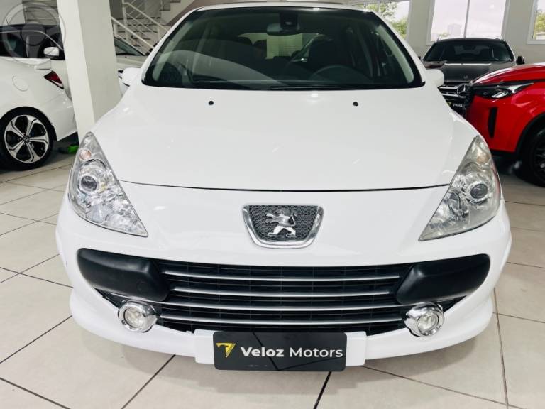 PEUGEOT - 307 1.6 PRESENCE PACK 16V FLEX 4P MANUAL - 2010/2011 - BRANCA - R$ 31.500,00
