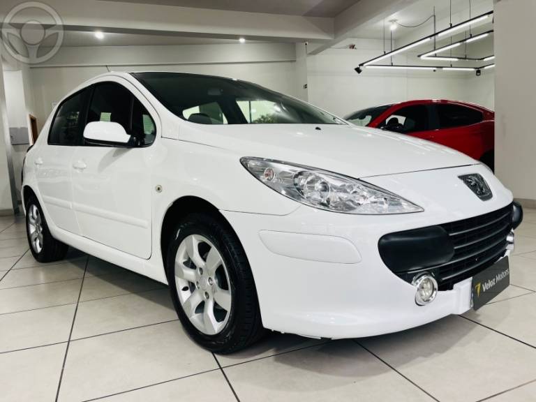 PEUGEOT - 307 1.6 PRESENCE PACK 16V FLEX 4P MANUAL - 2010/2011 - BRANCA - R$ 31.500,00