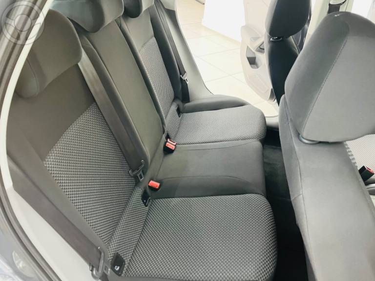 VOLKSWAGEN - POLO 1.6 MSI TOTAL FLEX MANUAL - 2018/2018 - CINZA - R$ 67.800,00