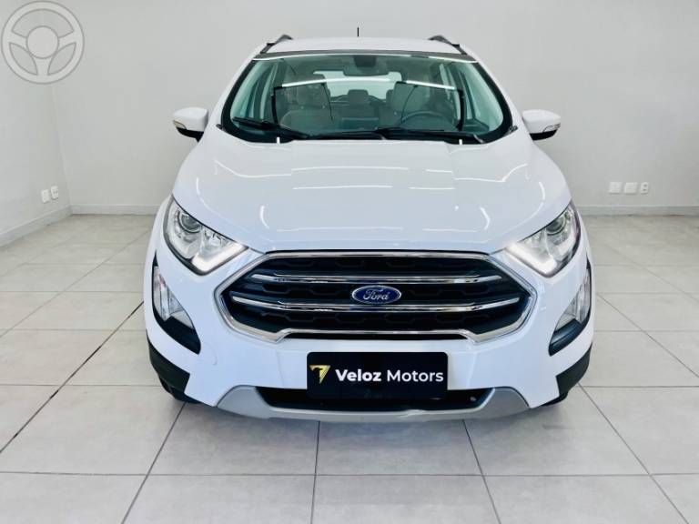 FORD - ECOSPORT 2.0 TITANIUM 16V FLEX 4P AUTOMÁTICO - 2017/2018 - BRANCA - R$ 83.500,00