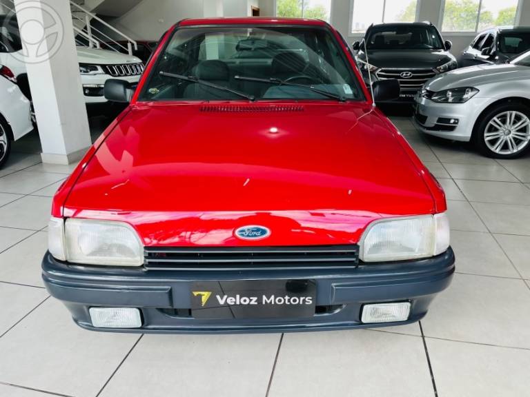 FORD - VERONA 1.8 LX 8V 2P MANUAL - 1992/1992 - VERMELHA - R$ 14.990,00