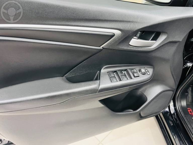 HONDA - FIT 1.5 EXL 16V FLEX 4P AUTOMÁTICO - 2015/2015 - PRETA - R$ 69.990,00