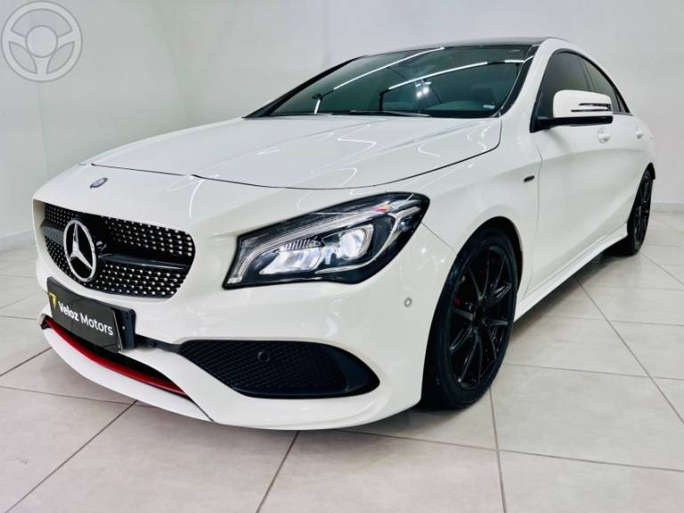 MERCEDES-BENZ - CLA 250 2.0 SPORT 16V TURBO 4P AUTOMÁTICO - 2017/2018 - BRANCA - R$ 184.990,00