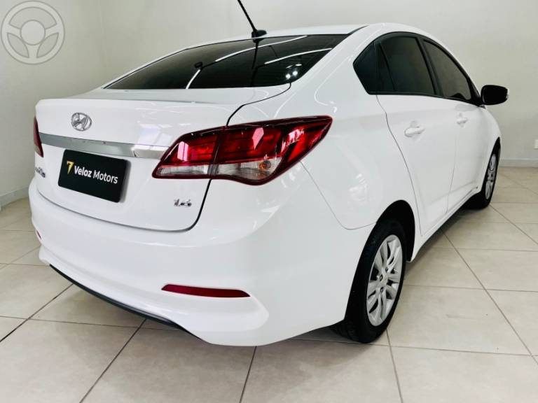 HYUNDAI - HB20 1.6 COMFORT PLUS 16V FLEX 4P MANUAL - 2019/2019 - BRANCA - R$ 63.900,00