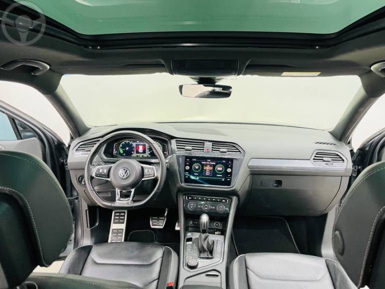 VOLKSWAGEN - TIGUAN 2.0 TSI R-LINE 16V TURBO 4P TIPTRONIC - 2020/2020 - CINZA - R$ 174.990,00