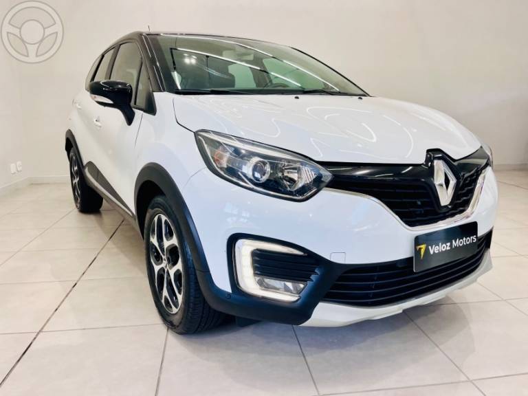 RENAULT - CAPTUR 2.0 16V FLEX INTENSE AUTOMÁTICO - 2019/2019 - BRANCA - R$ 79.900,00