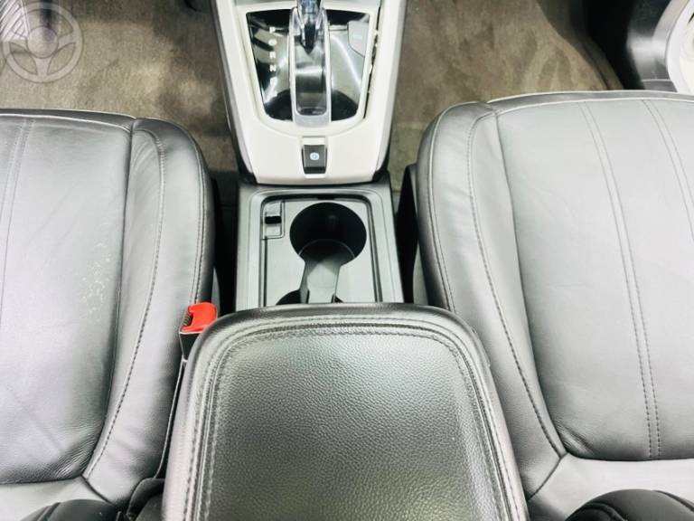 CHEVROLET - CAPTIVA 3.6 SFI AWD V6 24V 4P AUTOMÁTICO - 2011/2012 - PRATA - R$ 49.900,00