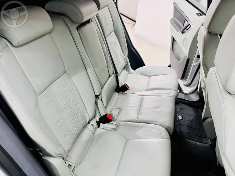 LAND ROVER - DISCOVERY SPORT 2.0 16V SI4 TURBO HSE 4P AUTOMÁTICO - 2015/2016 - BRANCA - R$ 109.900,00