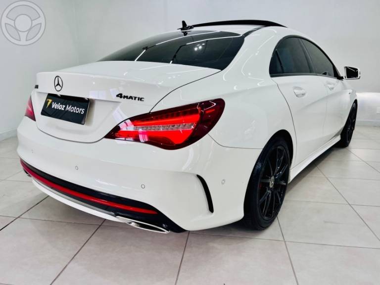 MERCEDES-BENZ - CLA 250 2.0 SPORT 16V TURBO 4P AUTOMÁTICO - 2017/2018 - BRANCA - R$ 184.990,00