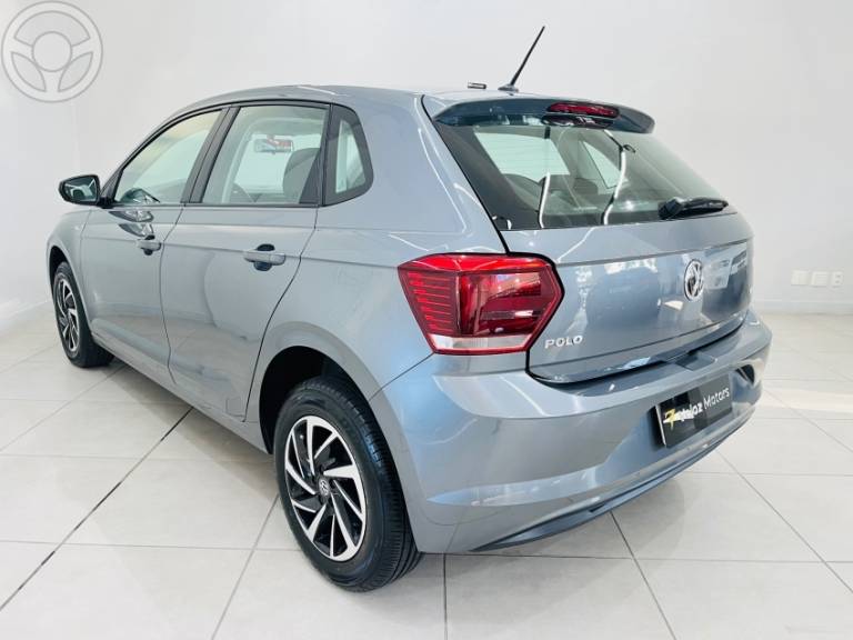 VOLKSWAGEN - POLO 1.6 MSI TOTAL FLEX MANUAL - 2018/2018 - CINZA - R$ 67.800,00