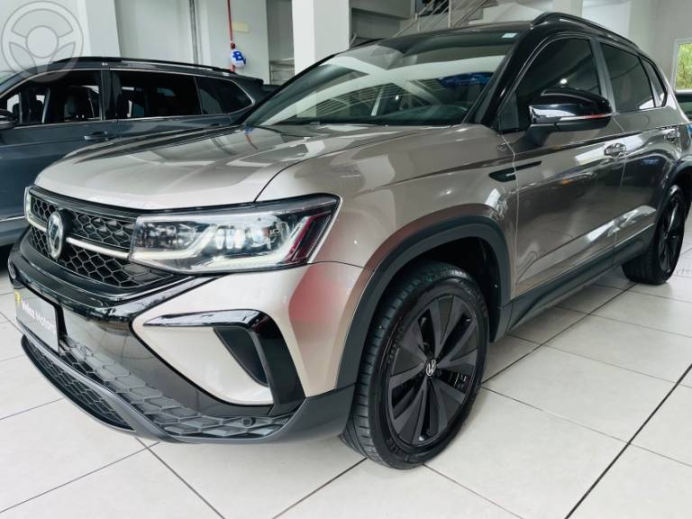 VOLKSWAGEN - TAOS 1.4 16V LAUNCHING TSI FLEX 4P AUTOMÁTICO - 2021/2022 - BEGE - R$ 153.000,00
