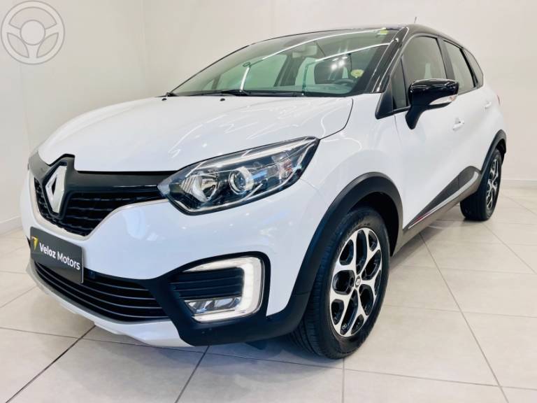 RENAULT - CAPTUR 2.0 16V FLEX INTENSE AUTOMÁTICO - 2019/2019 - BRANCA - R$ 79.900,00