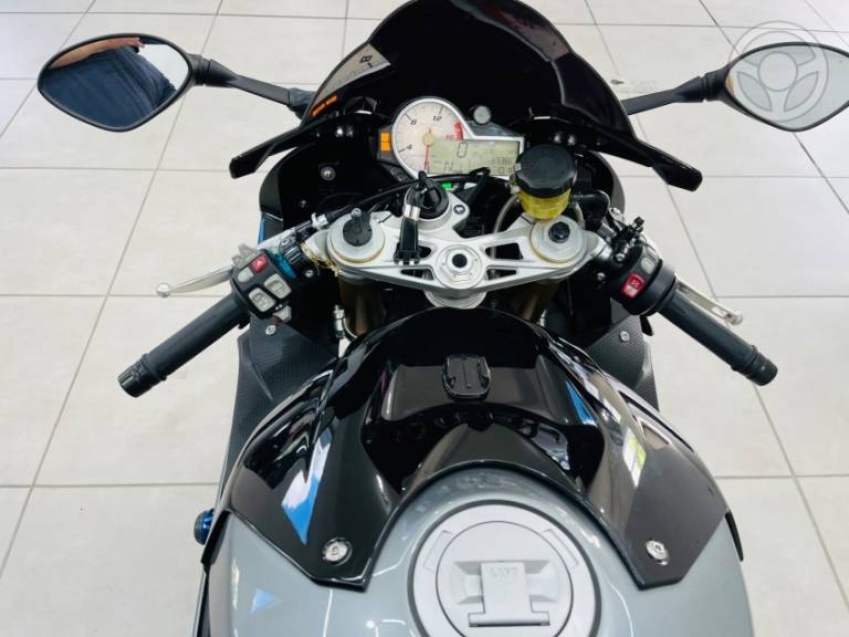 BMW - S 1000 RR - 2014/2015 - PRATA - R$ 69.990,00