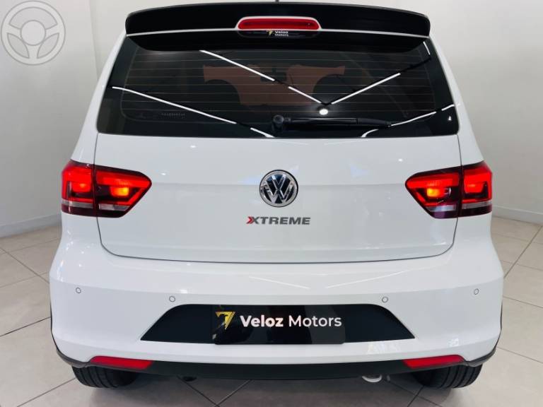 VOLKSWAGEN - FOX 1.6 MI EXTREME 8V FLEX 4P MANUAL - 2018/2018 - BRANCA - R$ 64.900,00