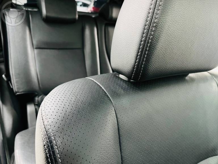 MITSUBISHI - OUTLANDER 2.2 4X4 16V DIESEL 4P AUTOMÁTICO - 2015/2016 - BRANCA - R$ 112.990,00