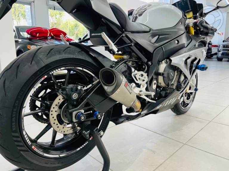 BMW - S 1000 RR - 2014/2015 - PRATA - R$ 69.990,00