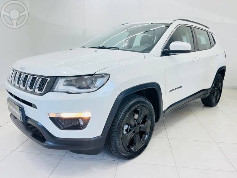 JEEP - COMPASS 2.0 16V FLEX LONGITUDE AUTOMÁTICO - 2017/2017 - BRANCA - R$ 94.990,00