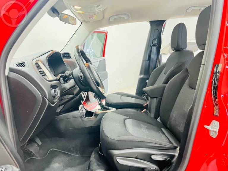 JEEP - RENEGADE 1.8 16V FLEX 4P AUTOMÁTICO - 2015/2016 - VERMELHA - R$ 69.990,00