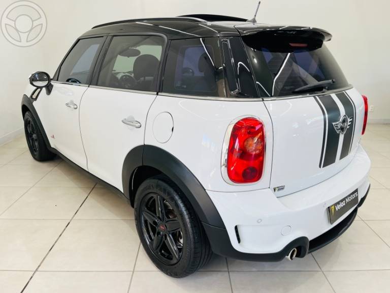 MINI - COUNTRYMAN 1.6 S ALL4 4X4 16V 184CV TURBO 4P AUTOMÁTICO - 2010/2011 - BRANCA - R$ 88.990,00